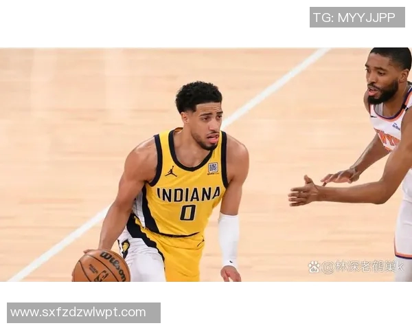 哈利伯顿晃开防守 超远三分空心入网